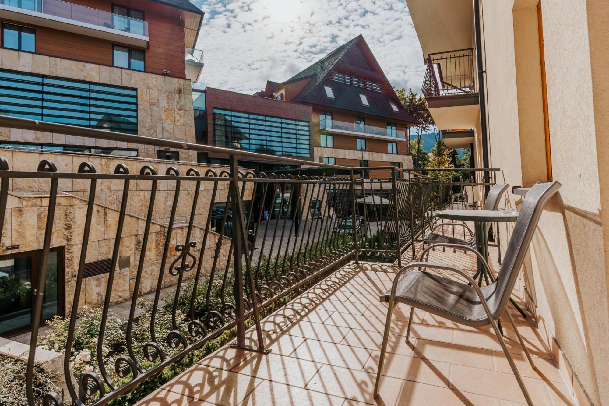 Visitzakopane Gorace Zrodla - Selena Spa エクステリア 写真